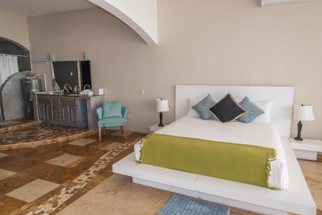 Oceanfront Serenity In Gated Community Near Rosarito Harry Manzo Exterior photo