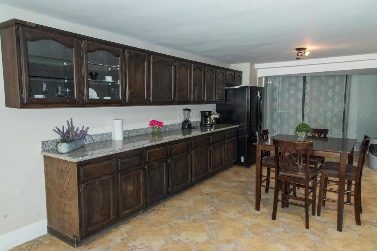 Oceanfront Serenity In Gated Community Near Rosarito Harry Manzo Exterior photo